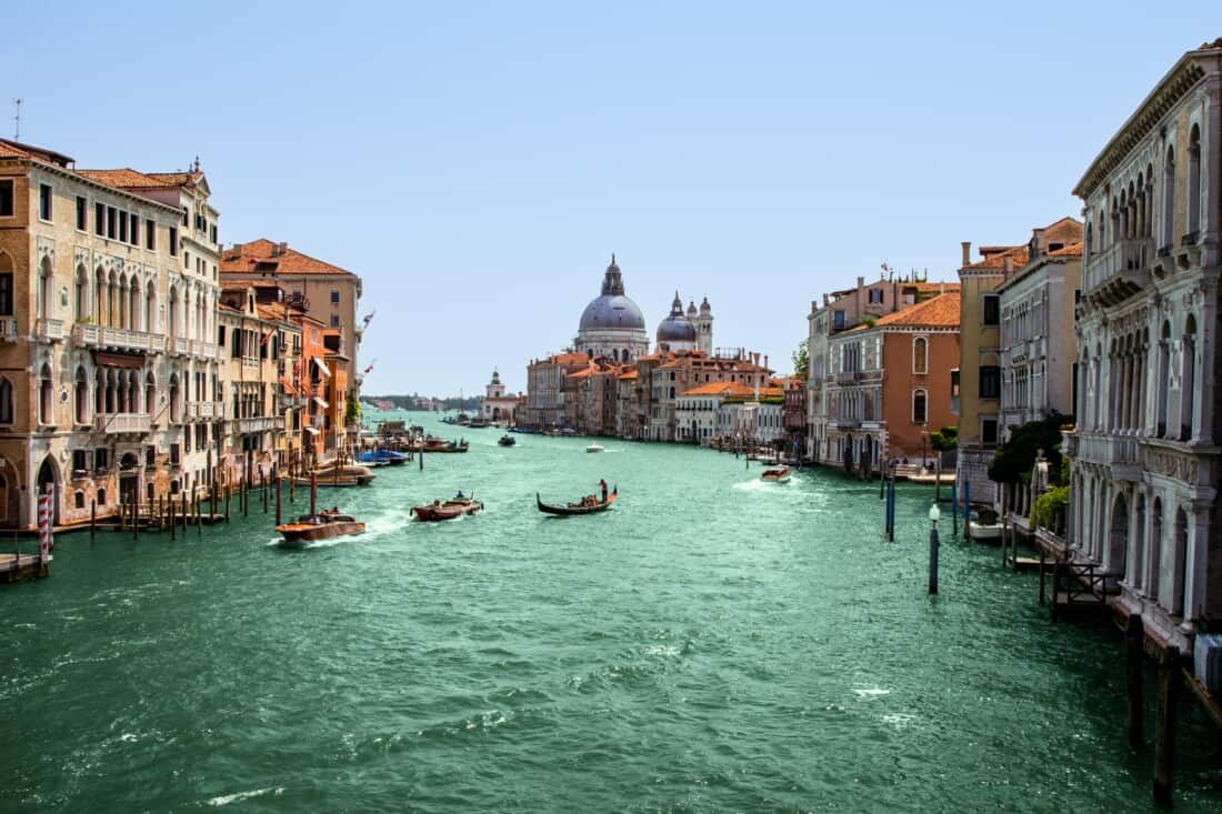 Venedig: Nonstop ab 90€ mit Air Dolomiti von Wien (120€ mit Gepäck)